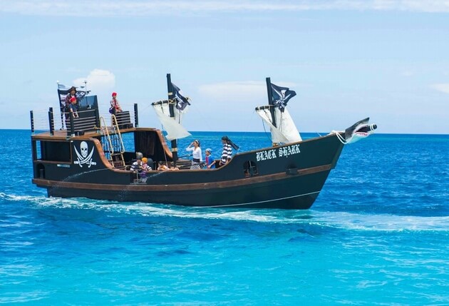ルネッサンスリゾート　海賊船