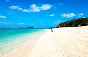 Sesoko Island ~Fascinating Remote Island which is accessible from Naha!