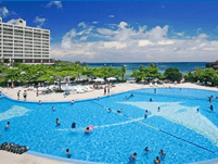 沖縄本島プール付ホテル