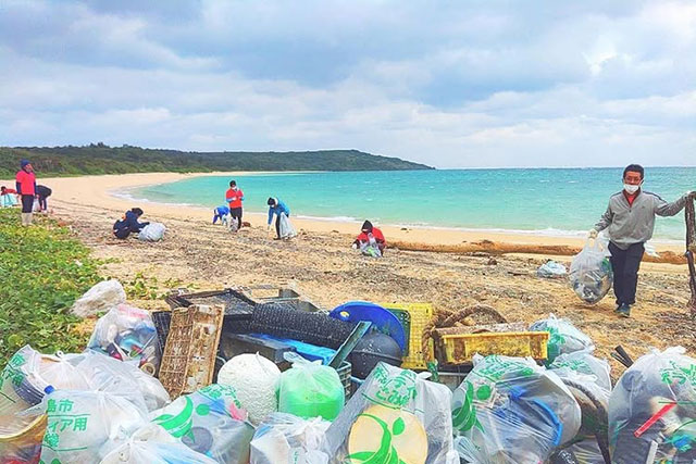 ビーチクリーン