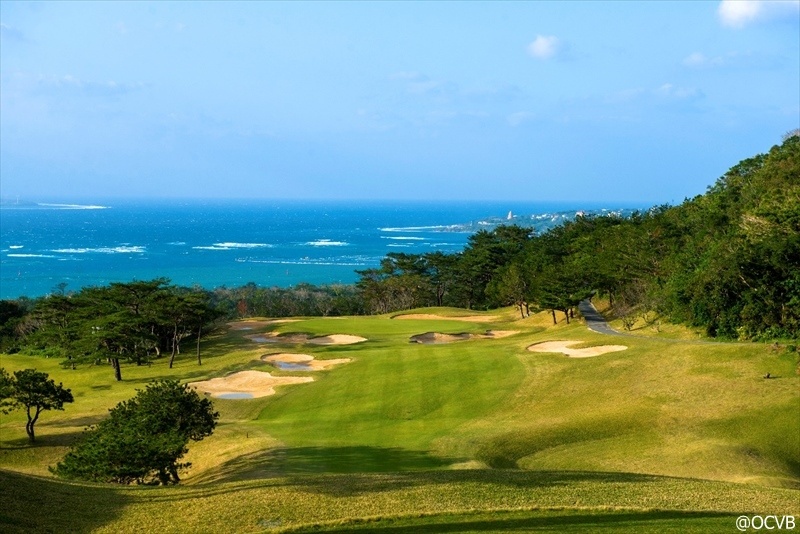 沖縄旅行ゴルフイメージ