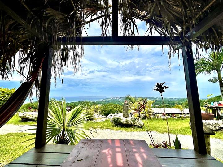 絶景ハンモックカフェ「亜熱帯茶屋」で海を眺めながらまったりチルタイム！