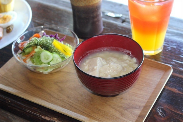 浜辺の茶屋　朝食