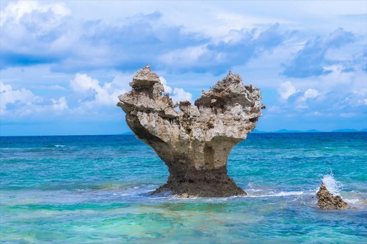 沖縄　ハートロック　古宇利島　古宇利島