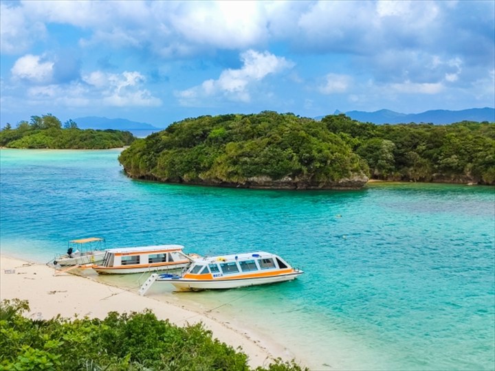 沖縄 グラスボート