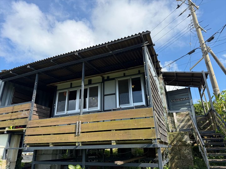 スバコニジュッフィートキッチン